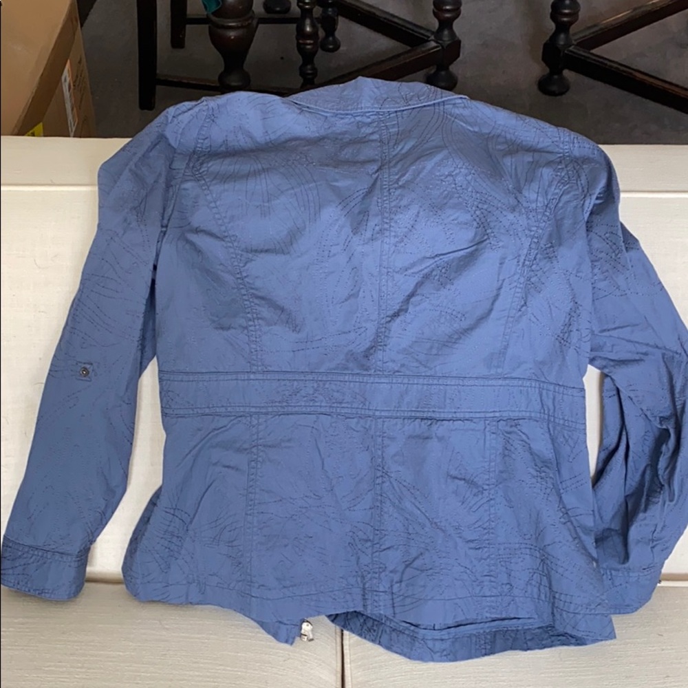 jacket - Picture 2 of 2